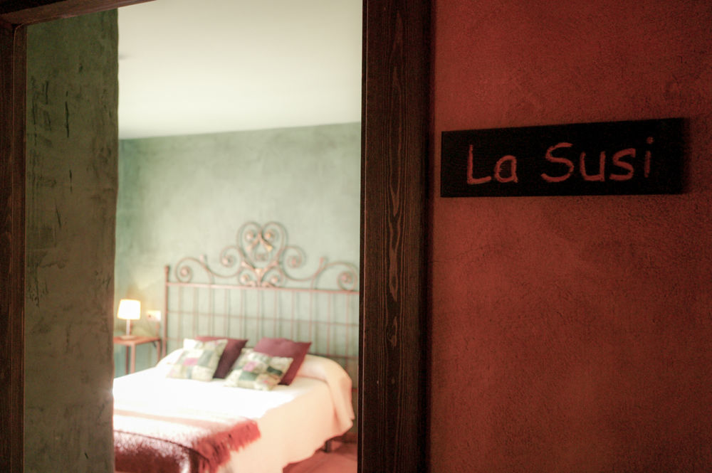 Monegal Hotel Sant Llorenç de Morunys Bagian luar foto